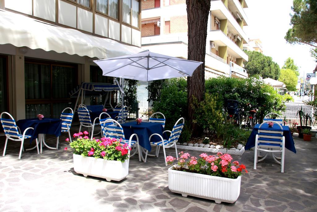 Hotel Astrid Cervia Exteriér fotografie